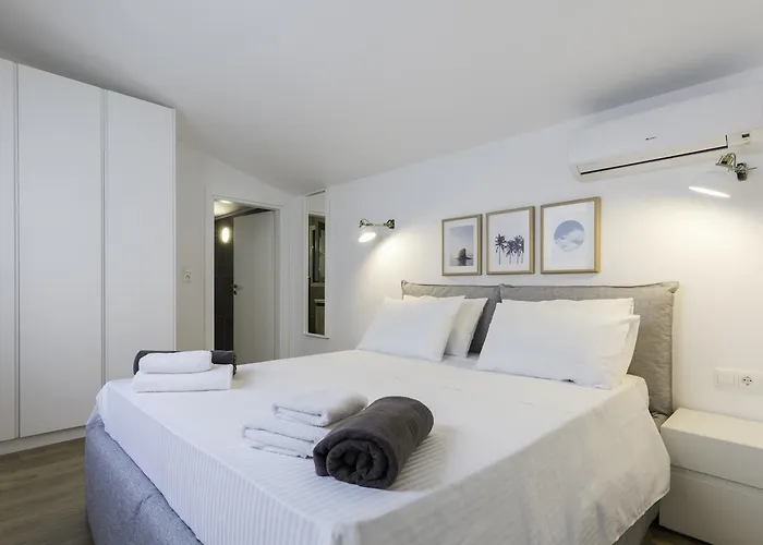 Вилла Serene With Swimming Pool In Линдос