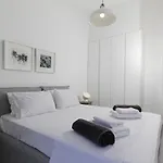 Serene With Swimming Pool In *